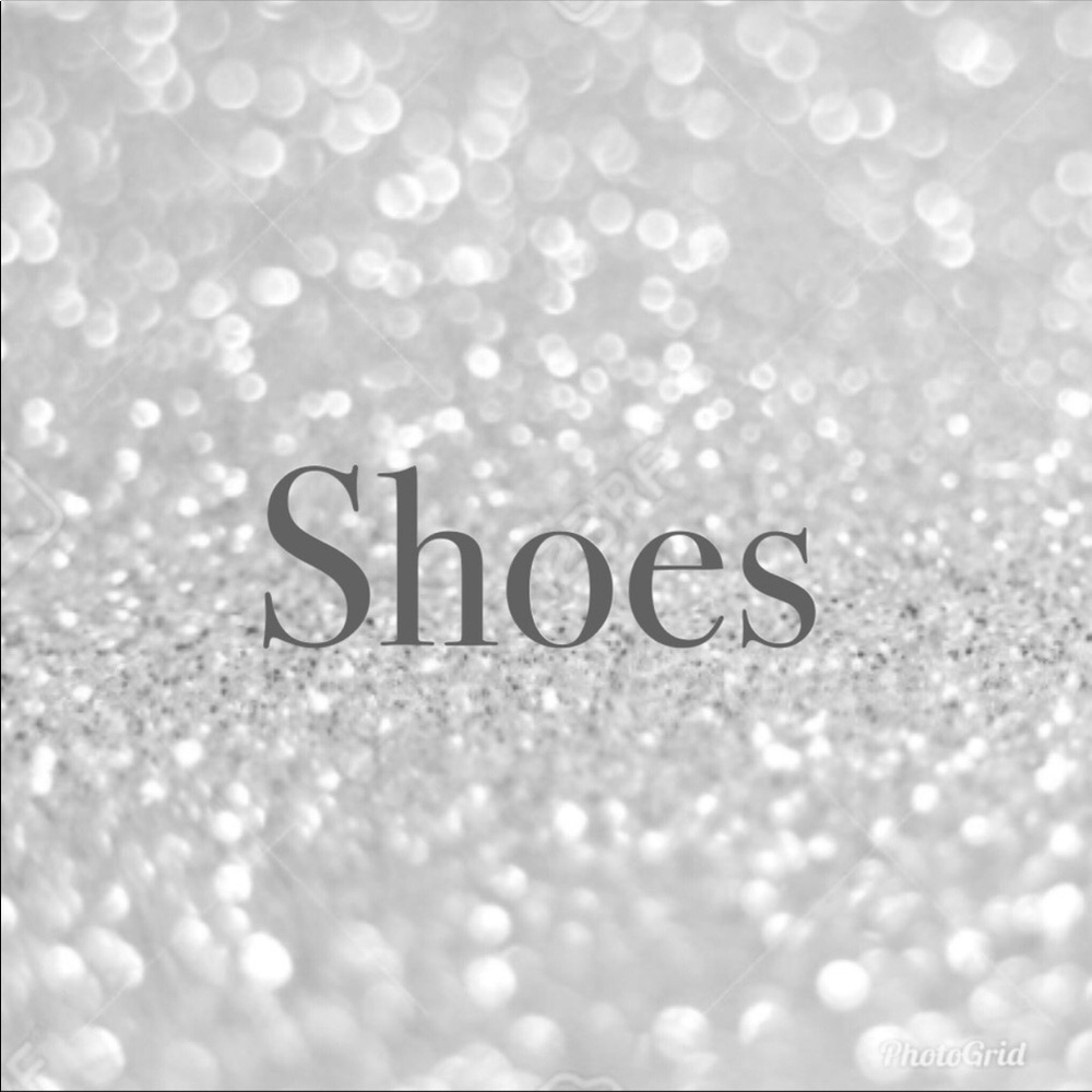 Shoes/Sandals/Boots